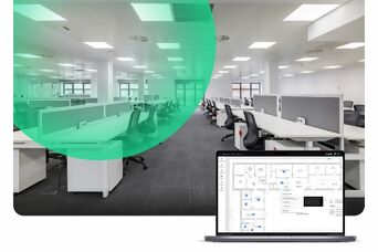 Foto von Büroräumlichkeit mit einem vorgelagerten Kreis in den Grüntönen von Silvair und einem Notebook, das die Desktop-App von Silvair zeigt mit Plan der Büroräumlichkeit