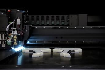 3D-Drucker erstellt Prototypenteile für Heissklebepistolen
