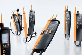 Mehrere Spannungsprüfer mit orange-schwarzem Gehäuse